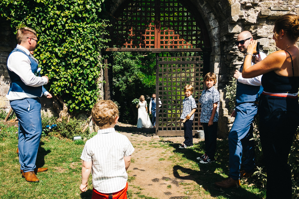 FUN USK CASTLE WEDDING PHOTOGRAPHY WALES 036 FUN USK CASTLE WEDDING PHOTOGRAPHY WALES 036